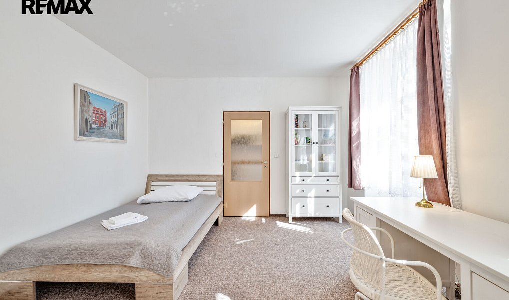 Prodej nájemního domu, činžáku 266 m², Tábor – náhled fotky 23