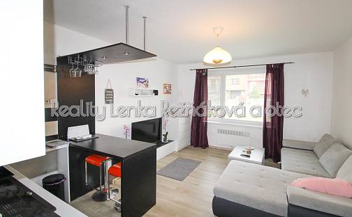 Pronájem bytu 1+kk 27 m², Dukelská, Mikulov, okres Břeclav