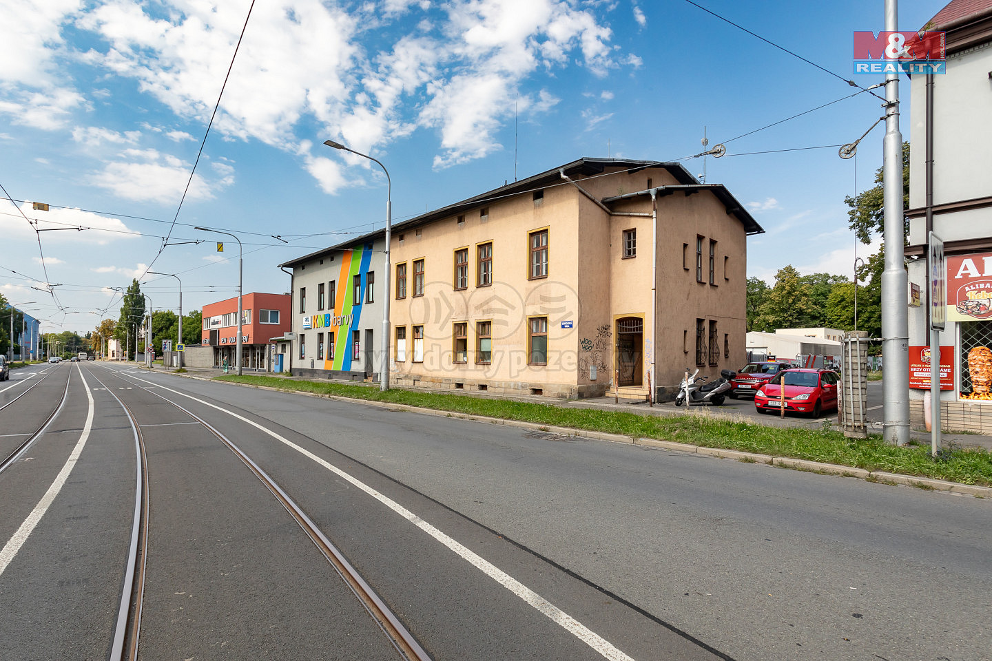 Prodej obchodních prostor 205 m²