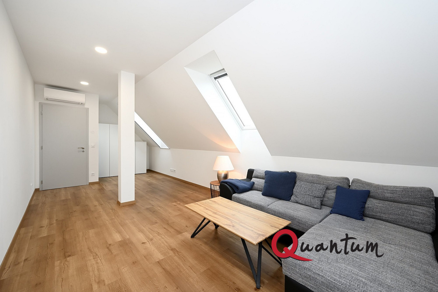 Pronájem kanceláře 79 m² — photo 5