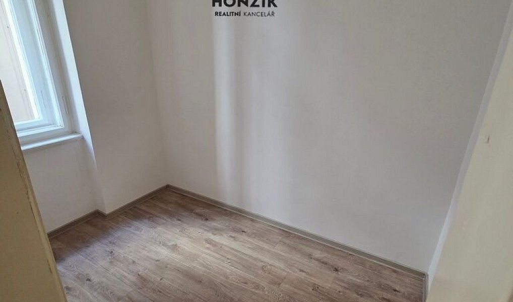 Prodej bytu 3+1 91 m², Praha – náhled fotky 6