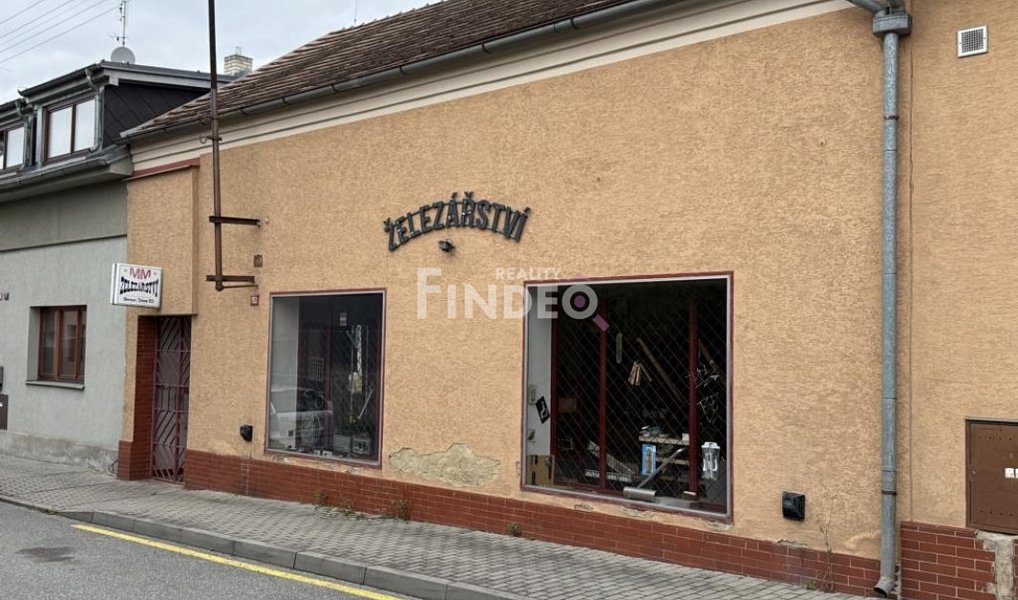 Pronájem obchodních prostor 137 m², Beroun – náhled fotky 6