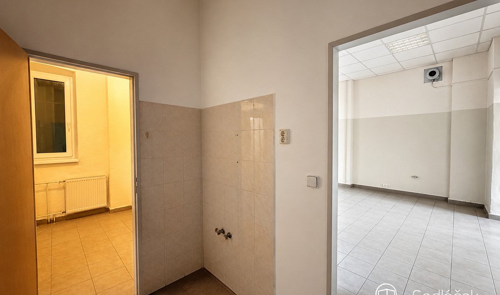 Pronájem komerčního objektu (jiného typu) 85 m², Sokolov – náhled fotky 6