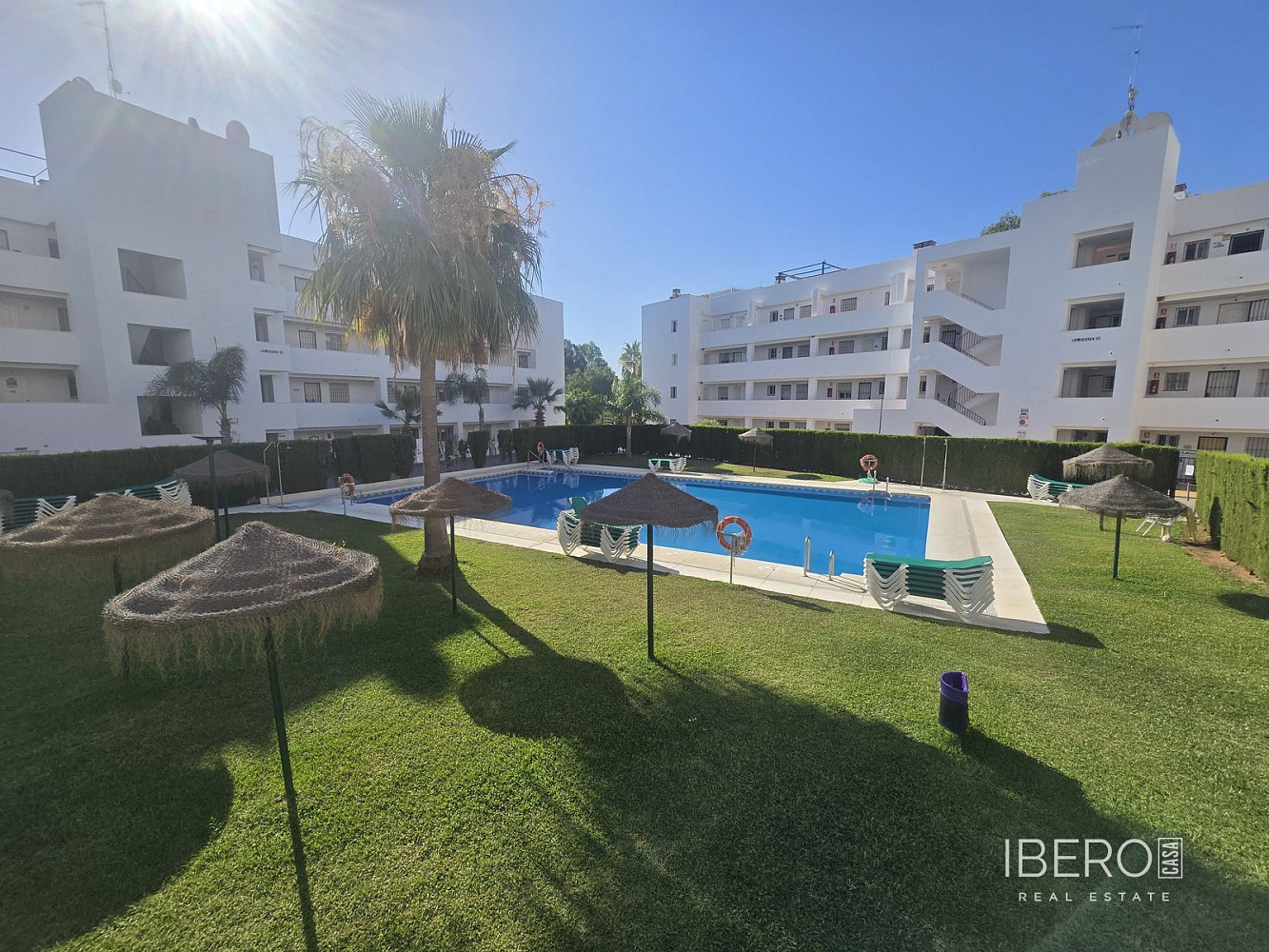 Piso 3+kk – Mijas, Riviera del Sol - Fase VIII, Urbanización Sitio de Calahonda - Vista 4