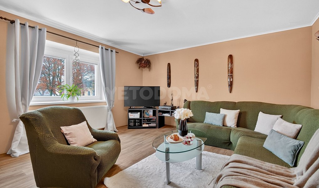 Prodej domu 231 m² s pozemkem 1 422 m², Benešovice – náhled fotky 6
