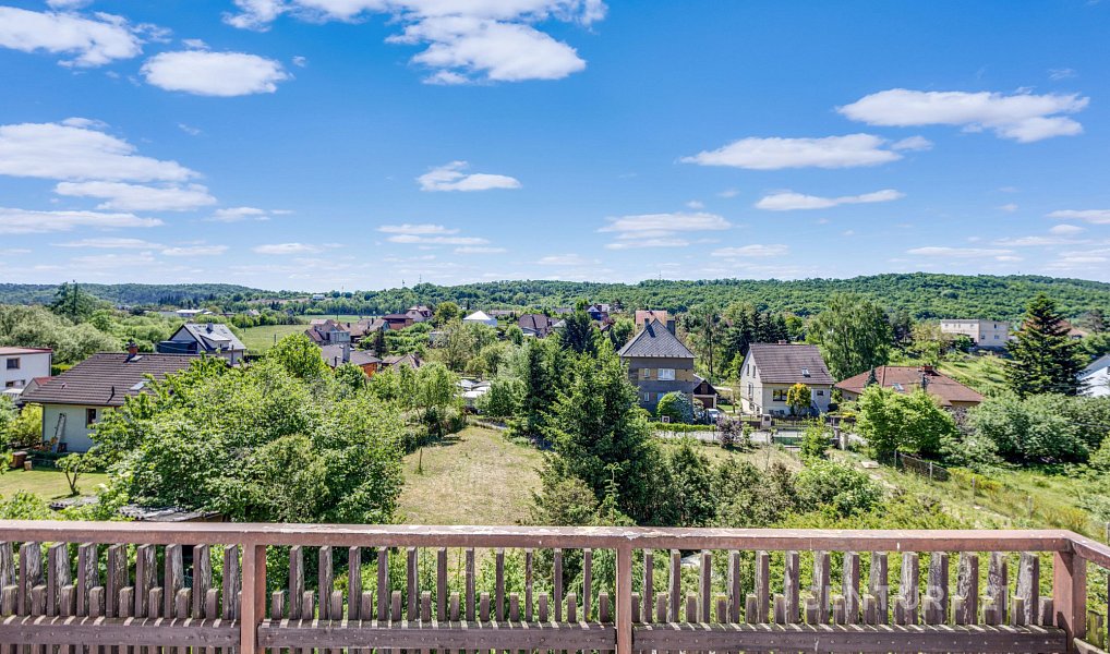 Prodej domu 224 m² s pozemkem 1 370 m², Vráž – náhled fotky 2