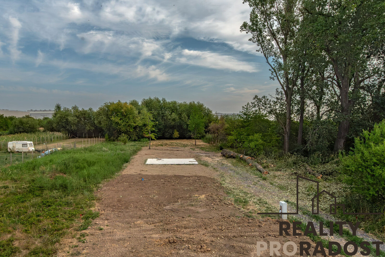 Prodej stavebního pozemku 1 370 m² – fotografie 5