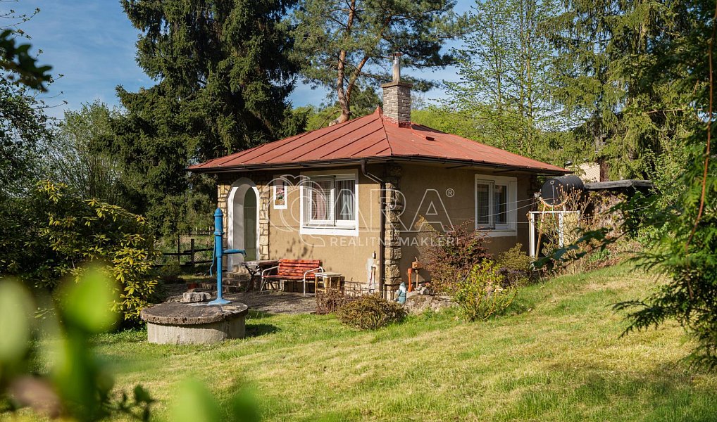 Prodej stavebního pozemku 622 m², Kamenice – náhled fotky 12