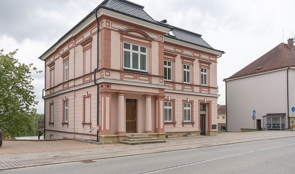 Prodej ubytovacího objektu 160 m², Žacléř – náhled fotky 34
