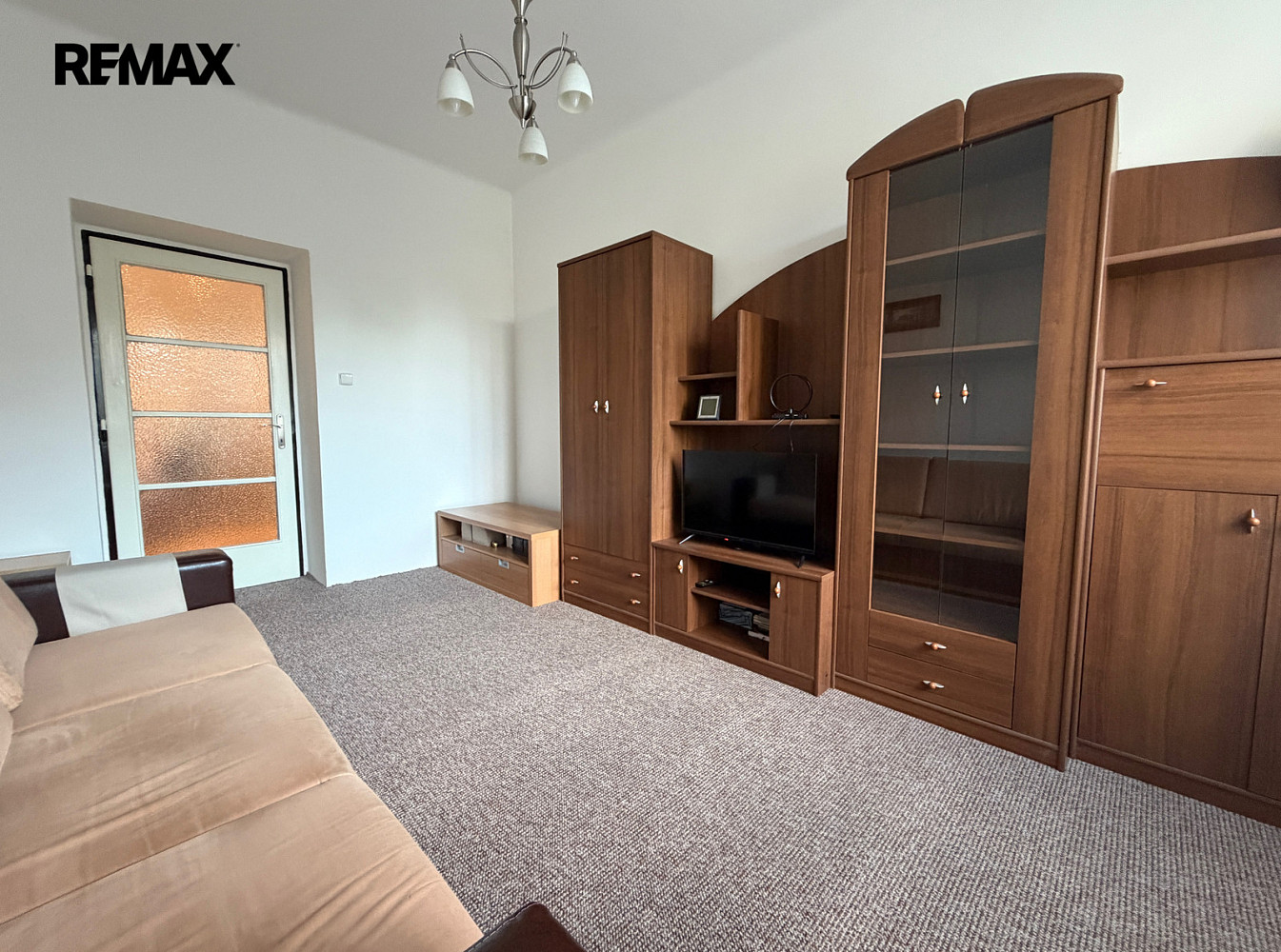 Pronájem bytu 1+1 35 m² — photo 4