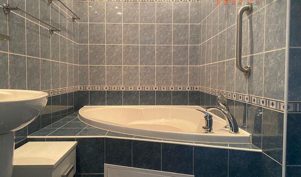 Prodej bytu 3+1 76 m², Chomutov – náhled fotky 3