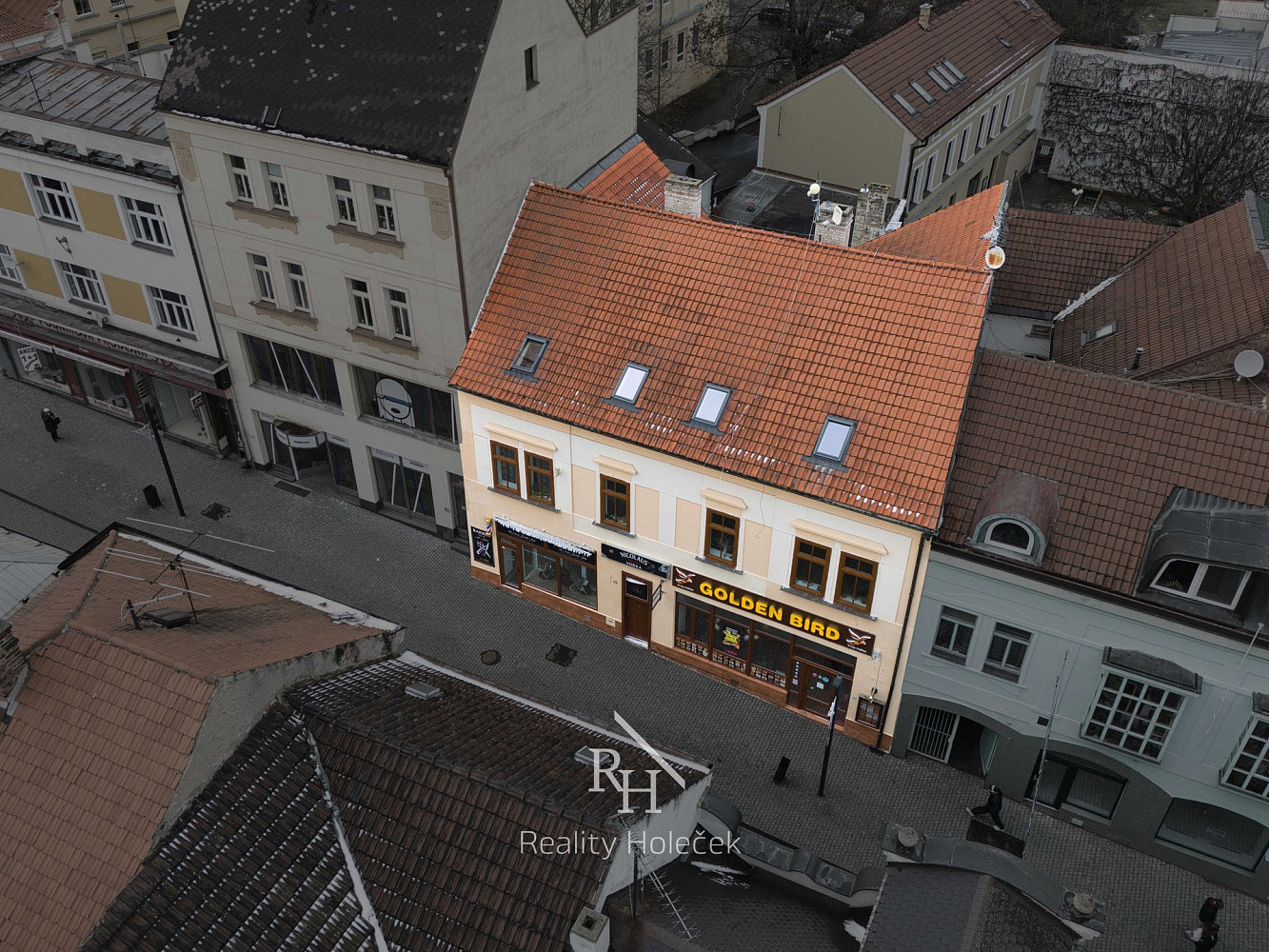 Prodej nájemního domu, činžáku 935 m²