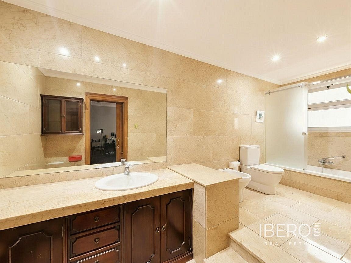 Piso 6+kk – València, Ciutat Vella - Vista 4