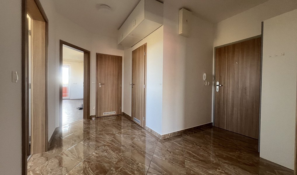 Pronájem bytu 4+kk 85 m², Praha – náhled fotky 8