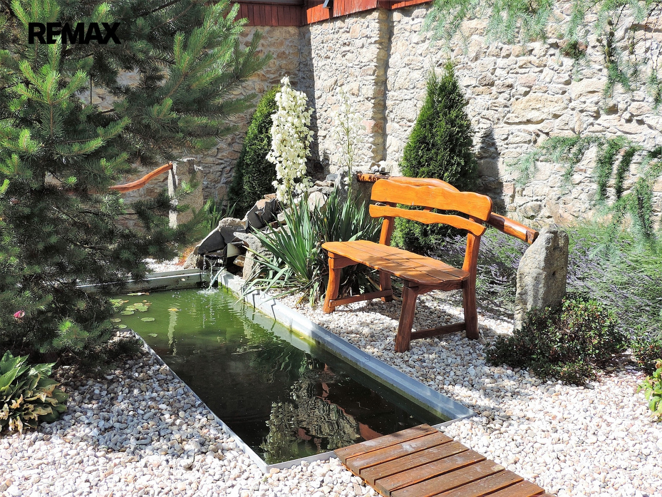 Prodej domu 250 m² s pozemkem 1 290 m² — photo 2