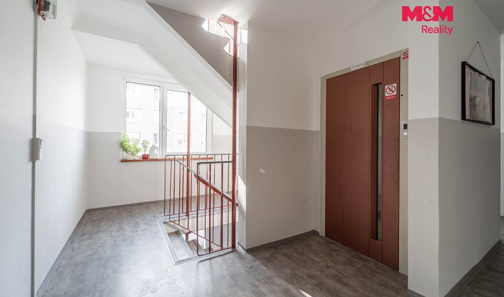 Prodej bytu 2+kk 43 m², Králův Dvůr – náhled fotky 14