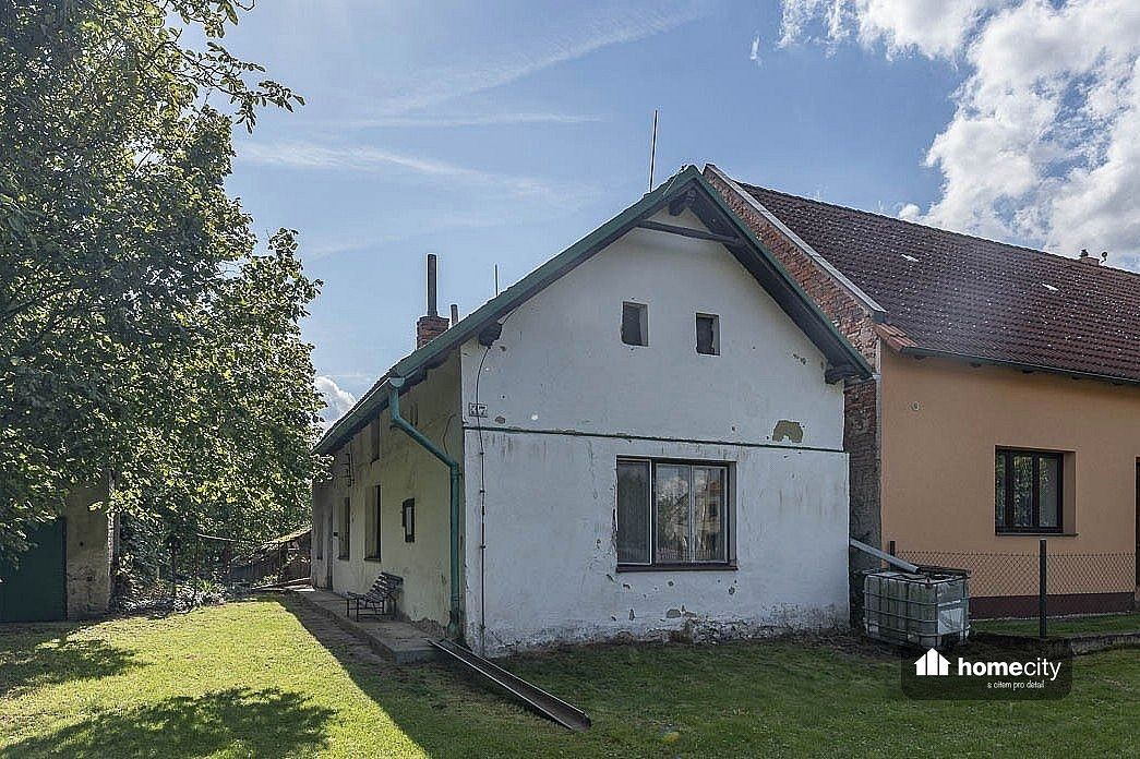 Prodej domu 90 m² s pozemkem 864 m²