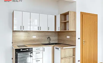 Pronájem bytu 3+kk 75 m²