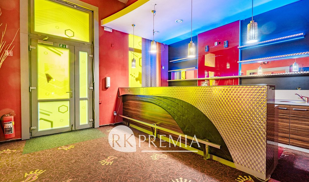 Pronájem obchodních prostor 130 m², Teplice – náhled fotky 2