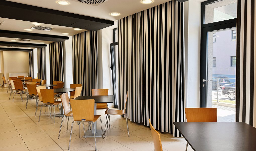Pronájem restaurace 362 m², Písek – náhled fotky 5