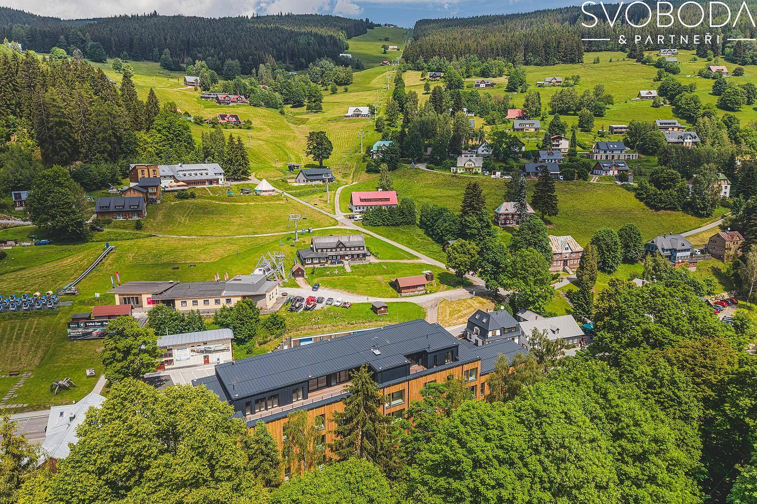 Prodej obchodních prostor 101 m² – fotografie 3