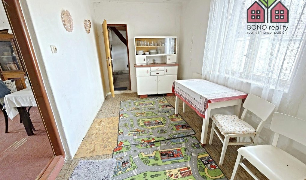 Prodej domu 290 m² s pozemkem 1 339 m², Liběšice – náhled fotky 30
