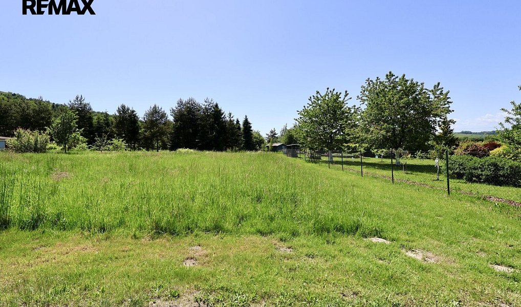 Prodej stavebního pozemku 800 m², Hukvaldy – náhled fotky 3