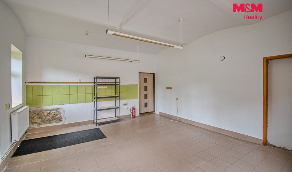 Prodej komerčního objektu (jiného typu) 308 m², Příbor – náhled fotky 6