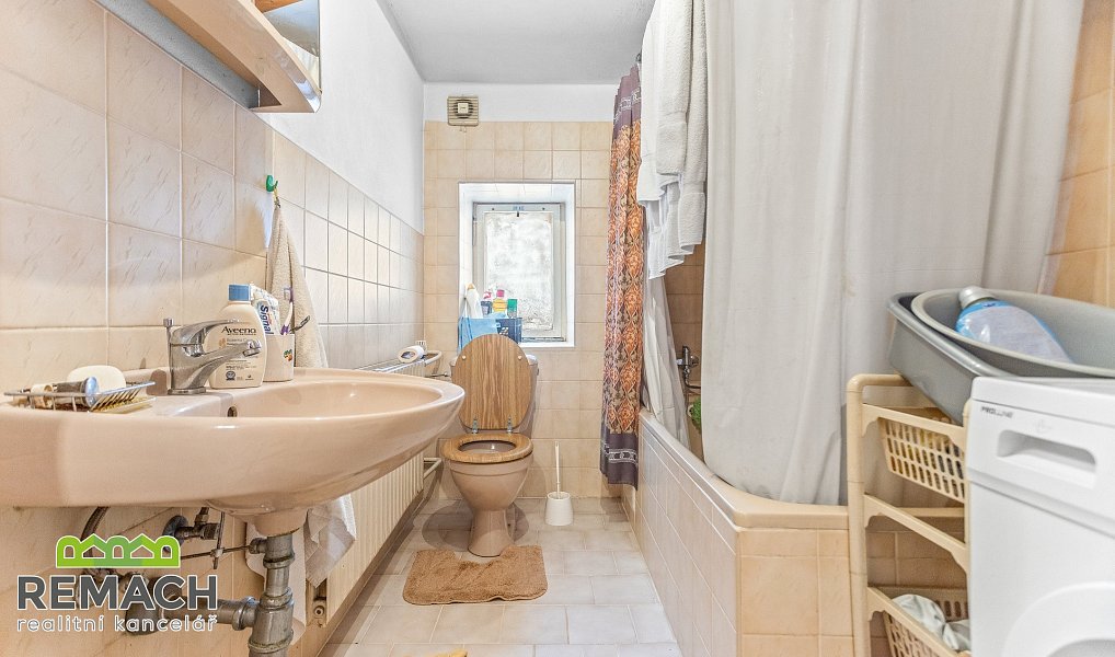 Prodej domu 260 m² s pozemkem 1 743 m², Bezděkov nad Metují – náhled fotky 8