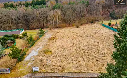 Prodej stavebního pozemku 2 088 m², Unhošť, okres Kladno