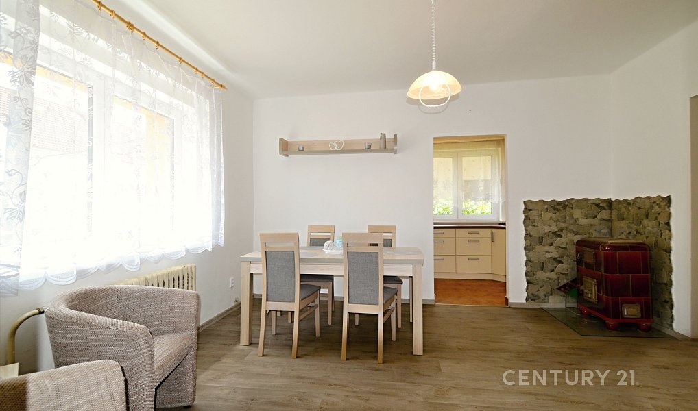 Prodej domu 215 m² s pozemkem 892 m², Hostivice – náhled fotky 10