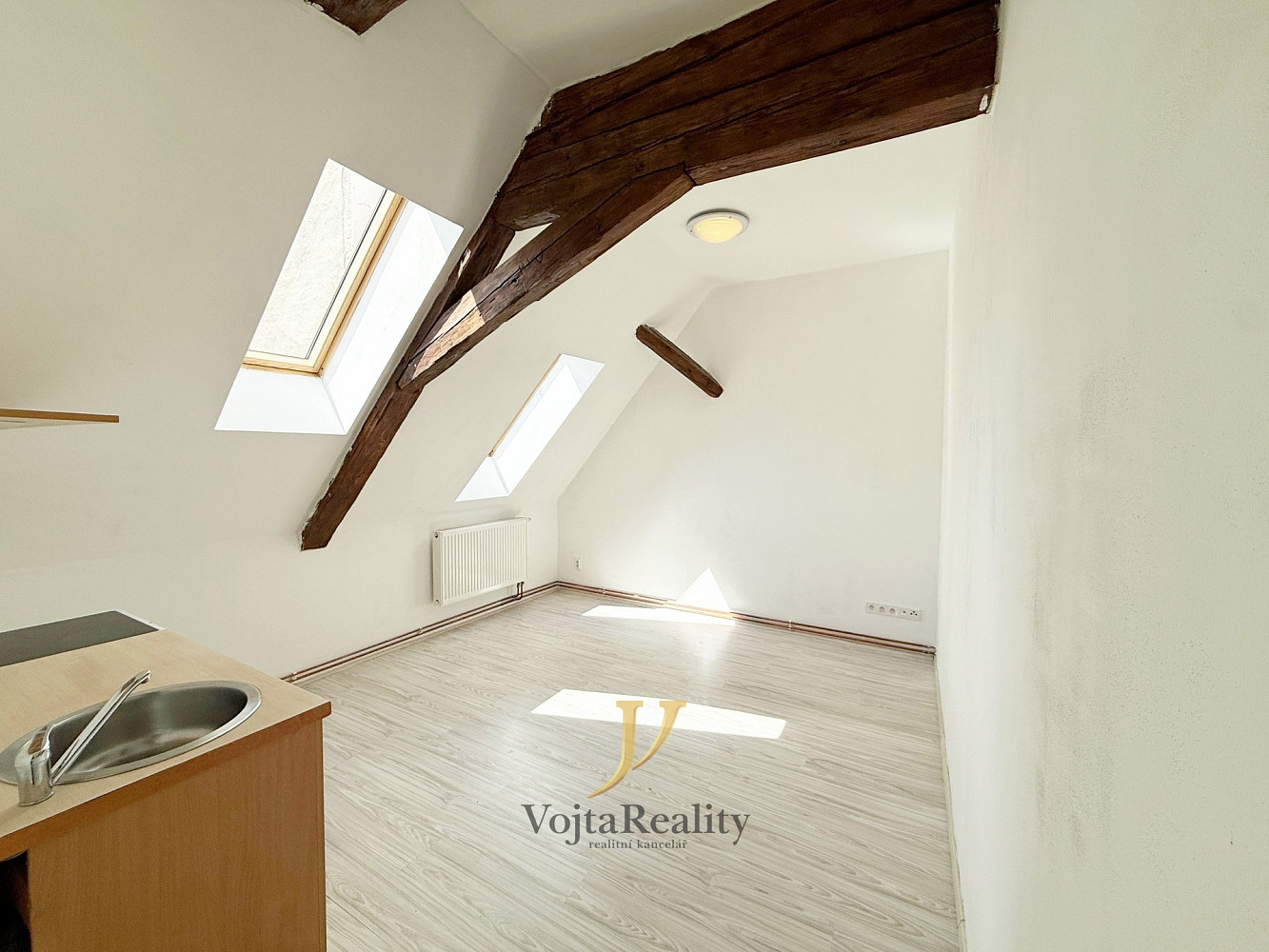 Pronájem bytu 1+kk 35 m² — photo 4