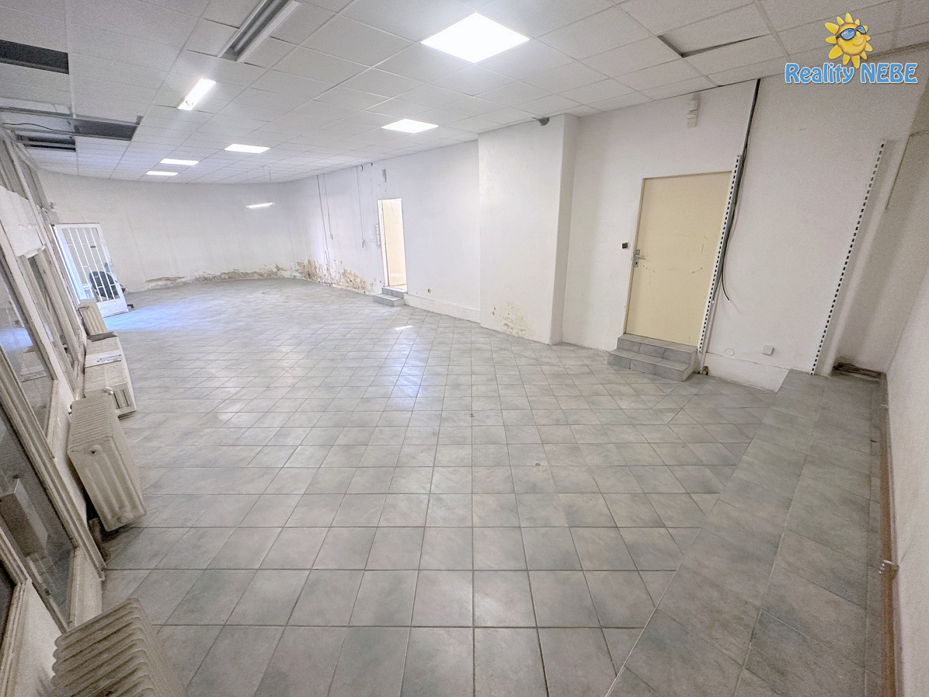 Pronájem obchodních prostor 164 m² – fotografie 3