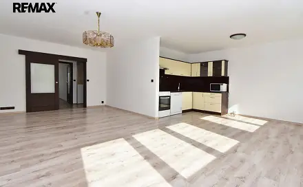 Pronájem bytu 3+1 69 m², Dr. E. Beneše, Neratovice, okres Mělník