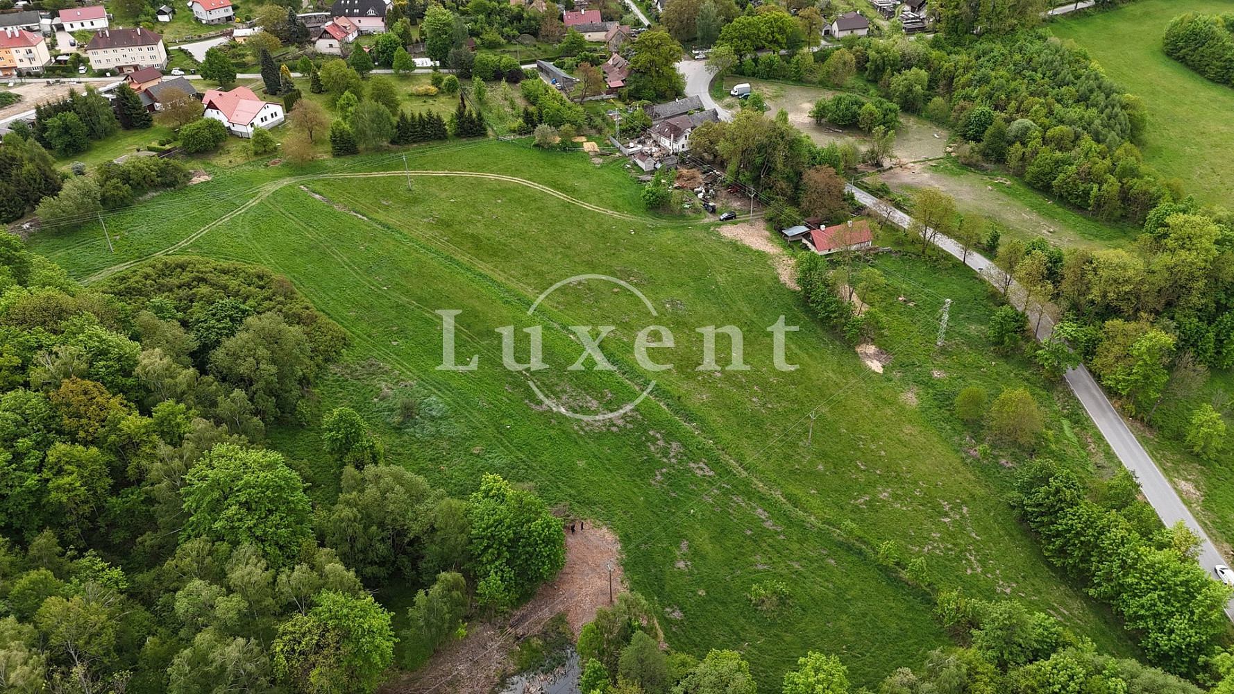 Prodej stavebního pozemku 38 008 m² – fotografie 2