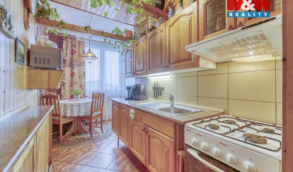 Prodej bytu 2+1 63 m², Bor – náhled fotky 4