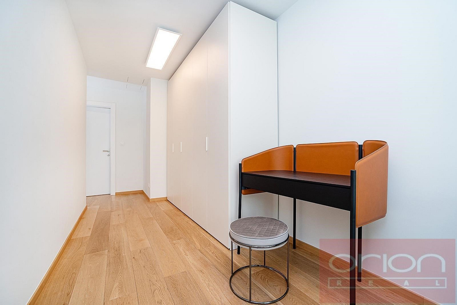 Pronájem bytu 2+kk 62 m² – pohled 6