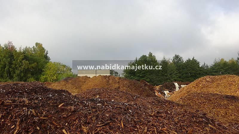 Prodej komerčního pozemku 2 171 m²