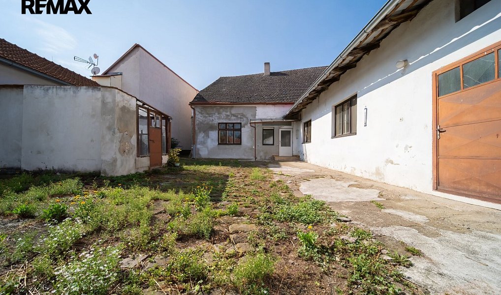 Prodej domu 140 m² s pozemkem 675 m², Moravský Krumlov – náhled fotky 3