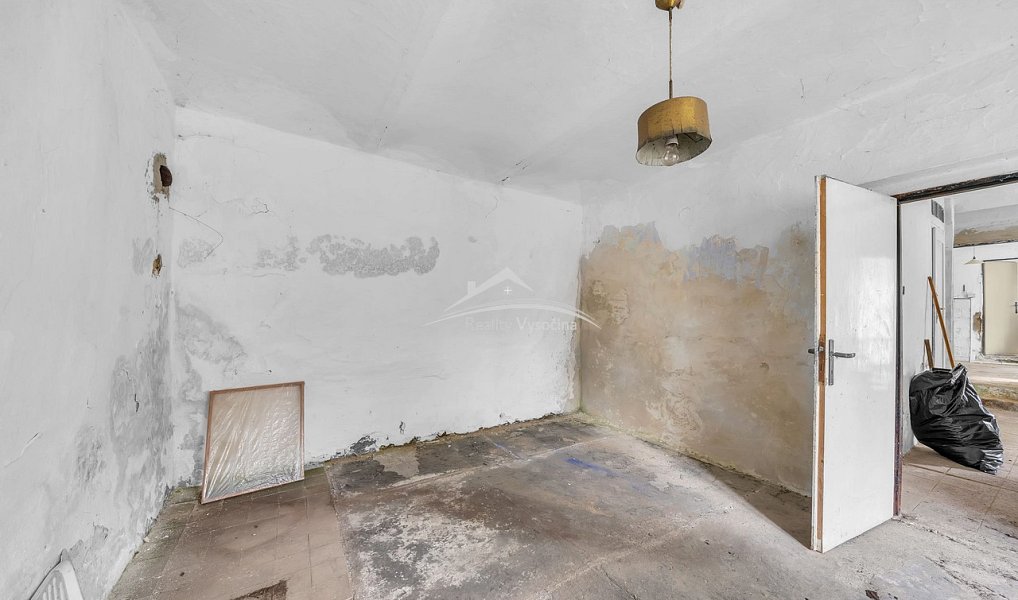 Prodej domu 300 m² s pozemkem 4 185 m², Kyjov – náhled fotky 16