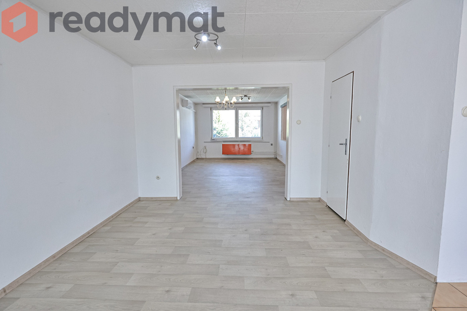 Prodej domu 219 m² s pozemkem 332 m² — photo 2