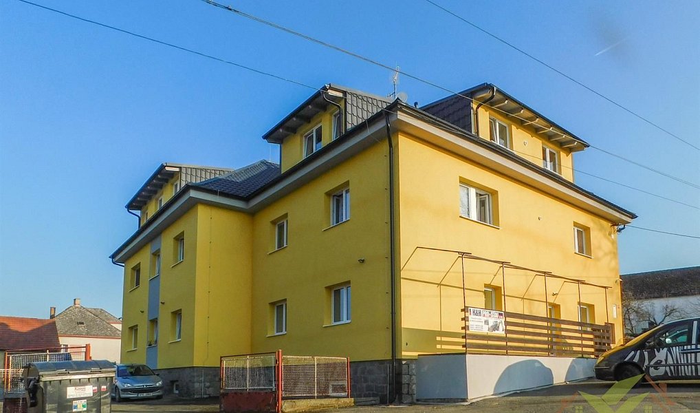 Pronájem bytu 1+kk 30 m², Spálené Poříčí – náhled fotky 8
