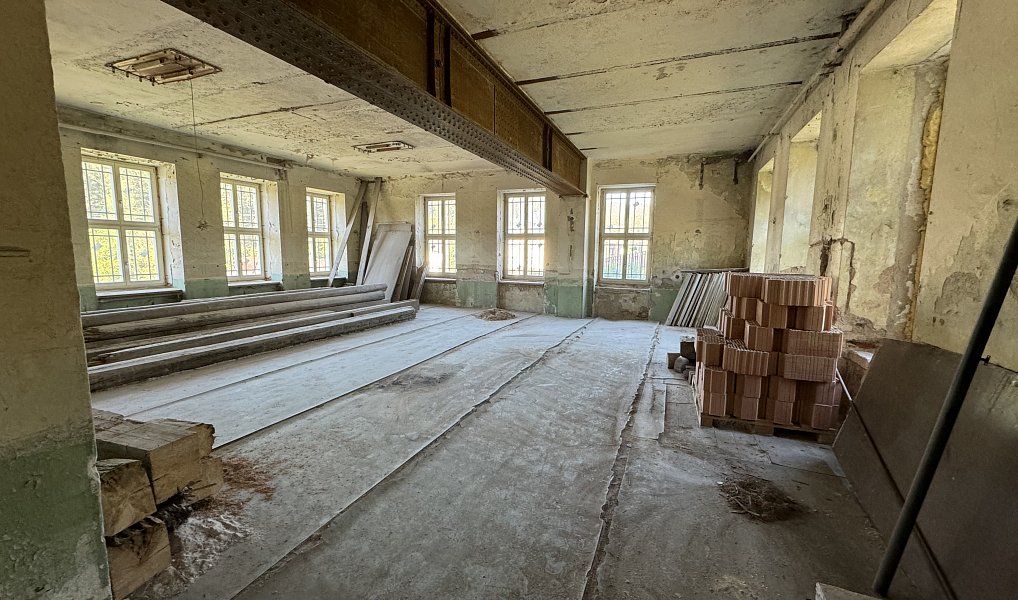 Prodej nájemního domu, činžáku 1 750 m², Josefův Důl – náhled fotky 3