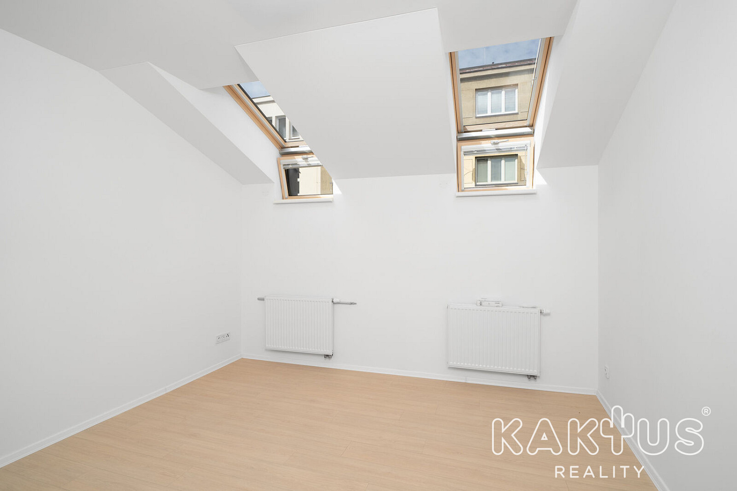 Pronájem bytu 2+kk 48 m² – fotografie 5
