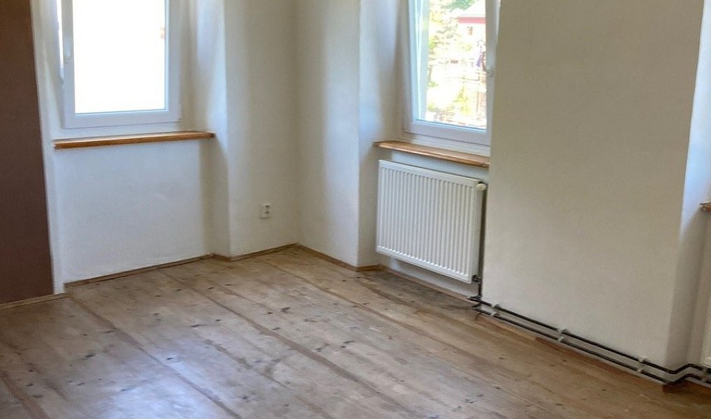 Prodej ubytovacího objektu 310 m², Varnsdorf – náhled fotky 18