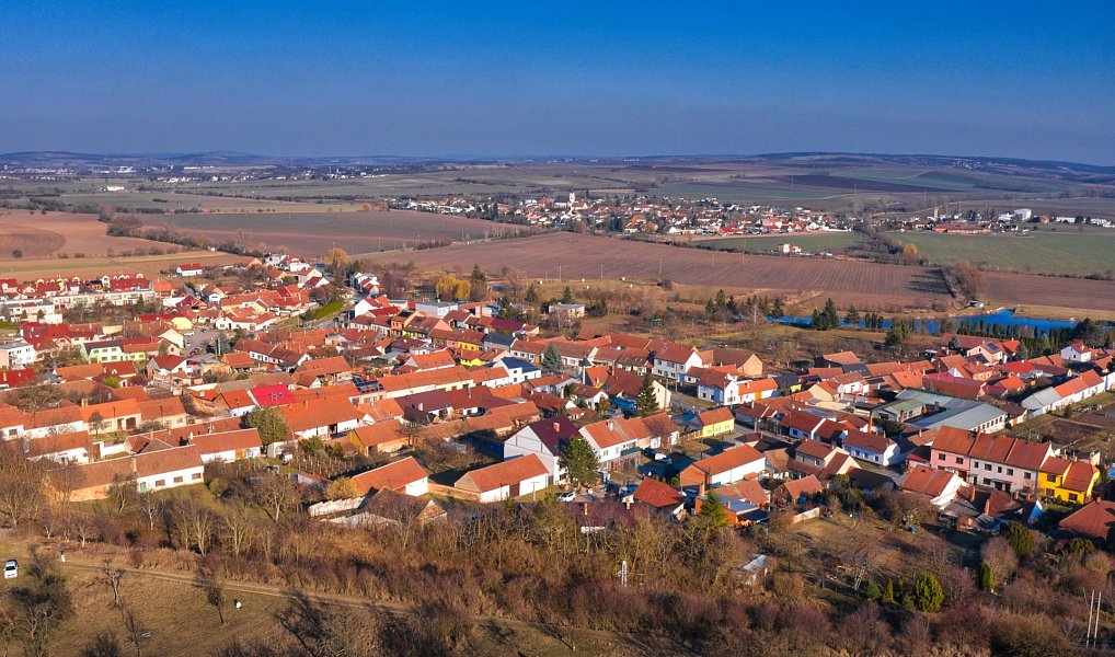 Prodej domu 100 m² s pozemkem 188 m², Hostěrádky-Rešov – náhled fotky 5