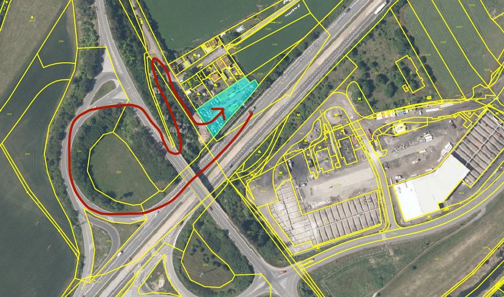 Prodej domu 250 m² s pozemkem 1 509 m², Králův Dvůr – náhled fotky 2