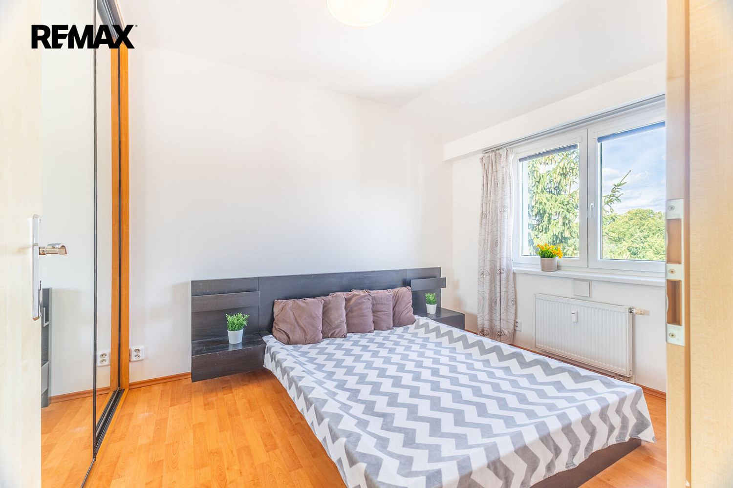 Prodej bytu 2+kk 43 m² – fotografie 3