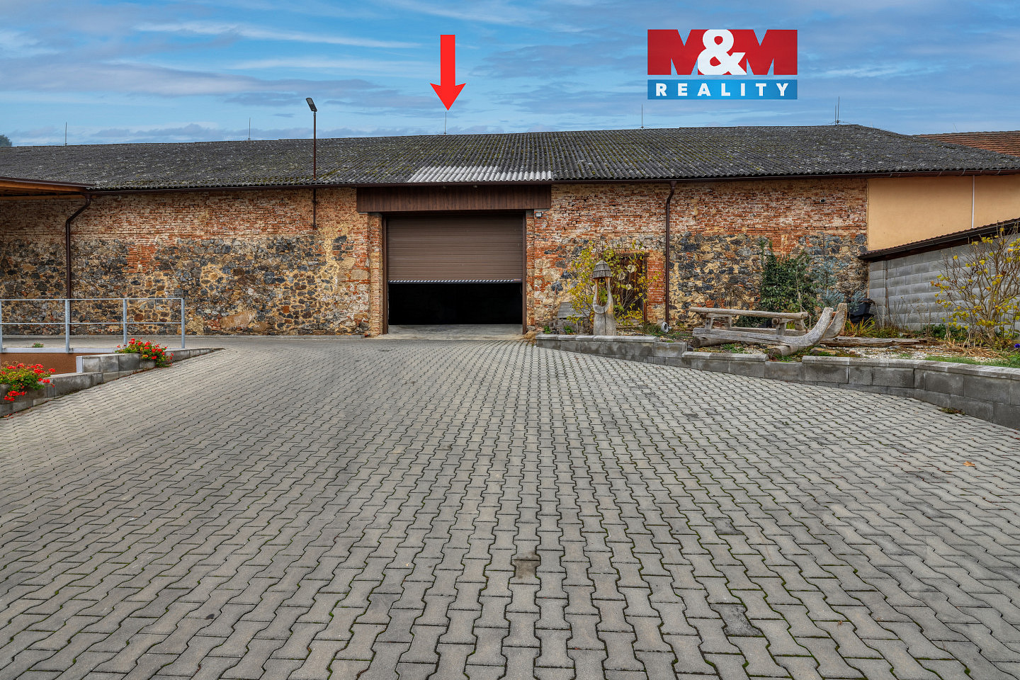 Pronájem skladovacích prostor 150 m²