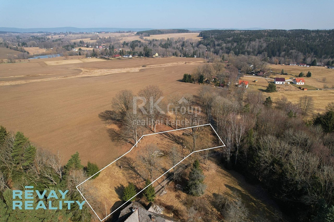 Prodej stavebního pozemku 3 100 m² – fotografie 2